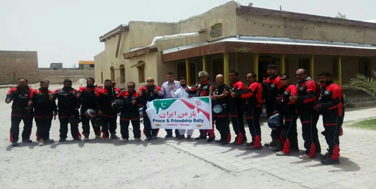 حضور ۱۶ گردشگر موتور سوار پاکستانی در زاهدان