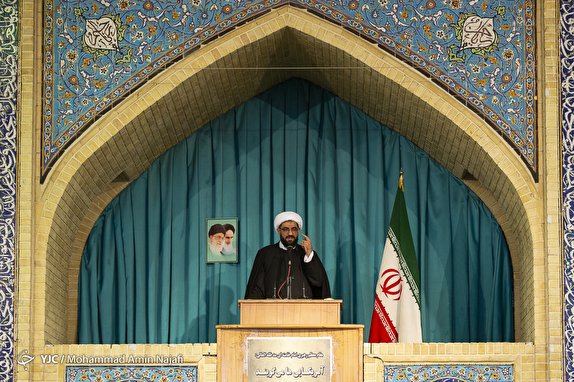 مسئولان به جوانان اعتماد کنند