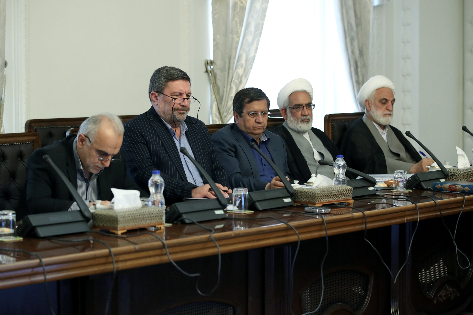 جلسه شورای عالی هماهنگی اقتصادی با حضور سران قوا
