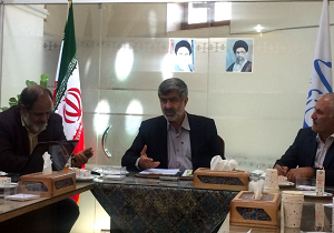 حق ضایع شده خبرنگاران را می‌گیریم/ انتقال آب به یزد از چهار خط پیگیری می‌شود