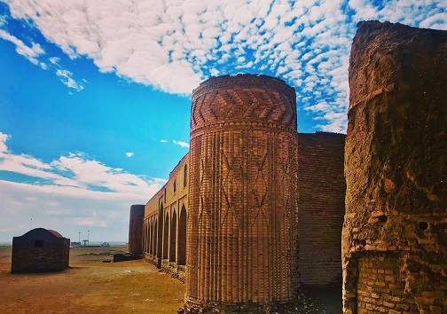 کاروان سراها نماد مهمان نوازی ایرانیان / سرمایه گزاری برای تبدیل کاروانسراها به واحدهای بوم گردی و اقامتی