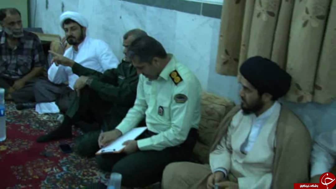 دیدار مسئولان سپاه و نیروی انتظامی شهرستان گناوه با مردم روستای شول
