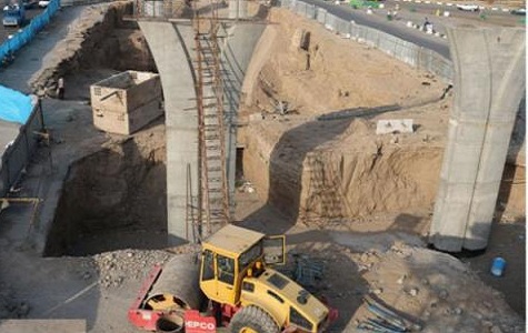 پیشرفت ۶۴ درصدی ساخت تقاطع غیرهم‌سطح خواجو بندرعباس