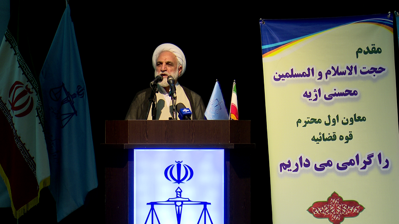 به شدت با اخلال گران اقتصادی برخورد می‎شود/ الویت باید رونق تولید باشد