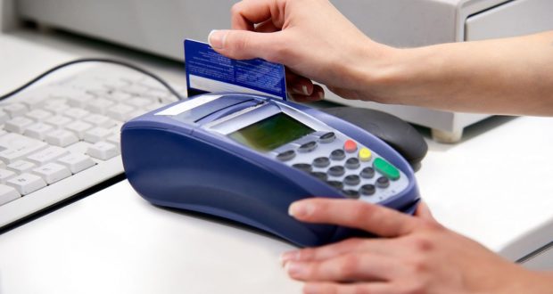استخدام پشتیبان دستگاه کارتخوان در یک شرکت معتبر