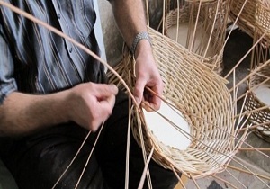 فعالیت یکصد کارگاه مرواربافی در ملایر