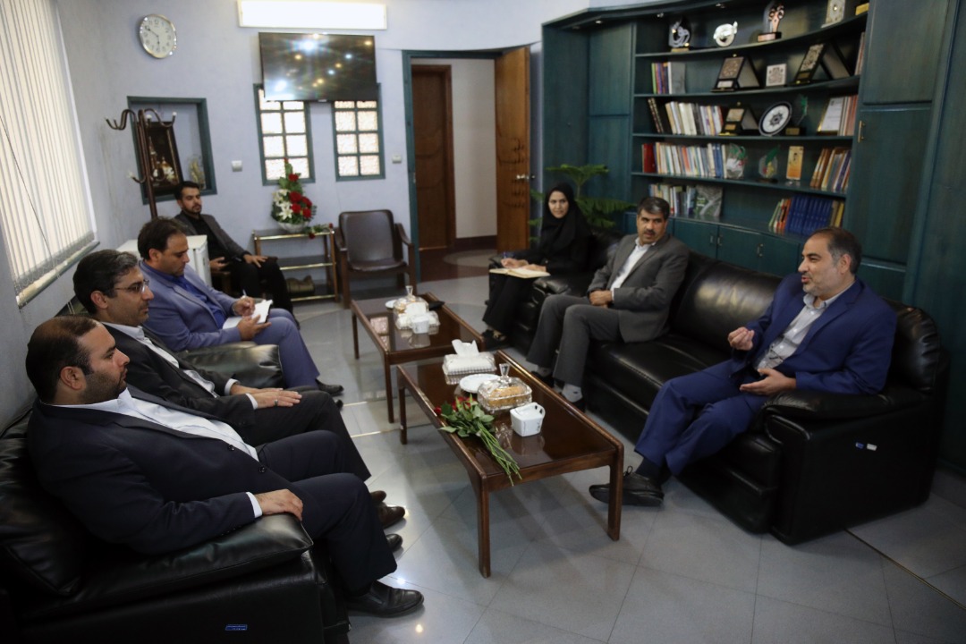 بازدید معاون هماهنگی امور اقتصادی استاندار خراسان رضوی از تعدادی از رسانه&zwnj;های استان