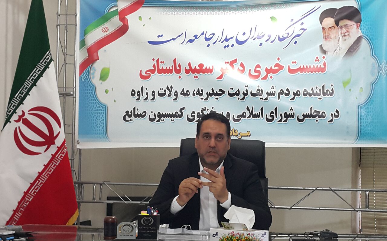 پویایی جامعه منوط به وجود خبرنگاران تحول ساز است