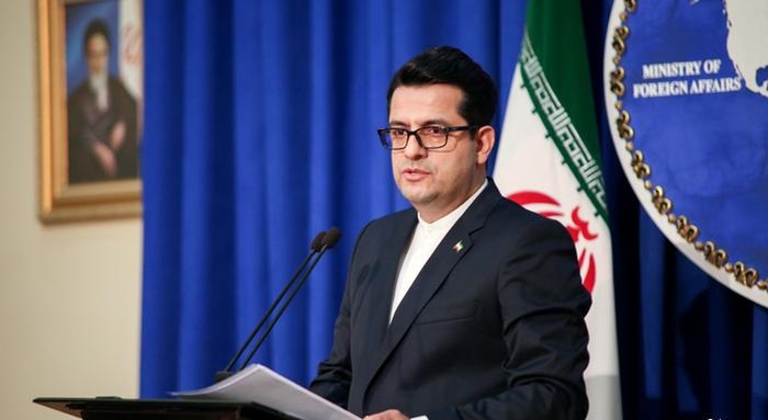 هیچ آدم عاقلی وقتی اسلحه به سمتش گرفته شده، مذاکره نمی&zwnj;کند