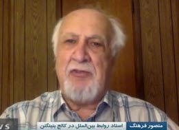 اعتراف کارشناس ایران اینترنشنال به ناامیدی کشورهای حاشیه خلیج فارس از آمریکا و گرایش به سمت ایران +فیلم اعتراف کارشناس ایران اینترنشنال به ناامیدی کشورهای حاشیه خلیج فارس از آمریکا و گرایش به سمت ایران +فیلم