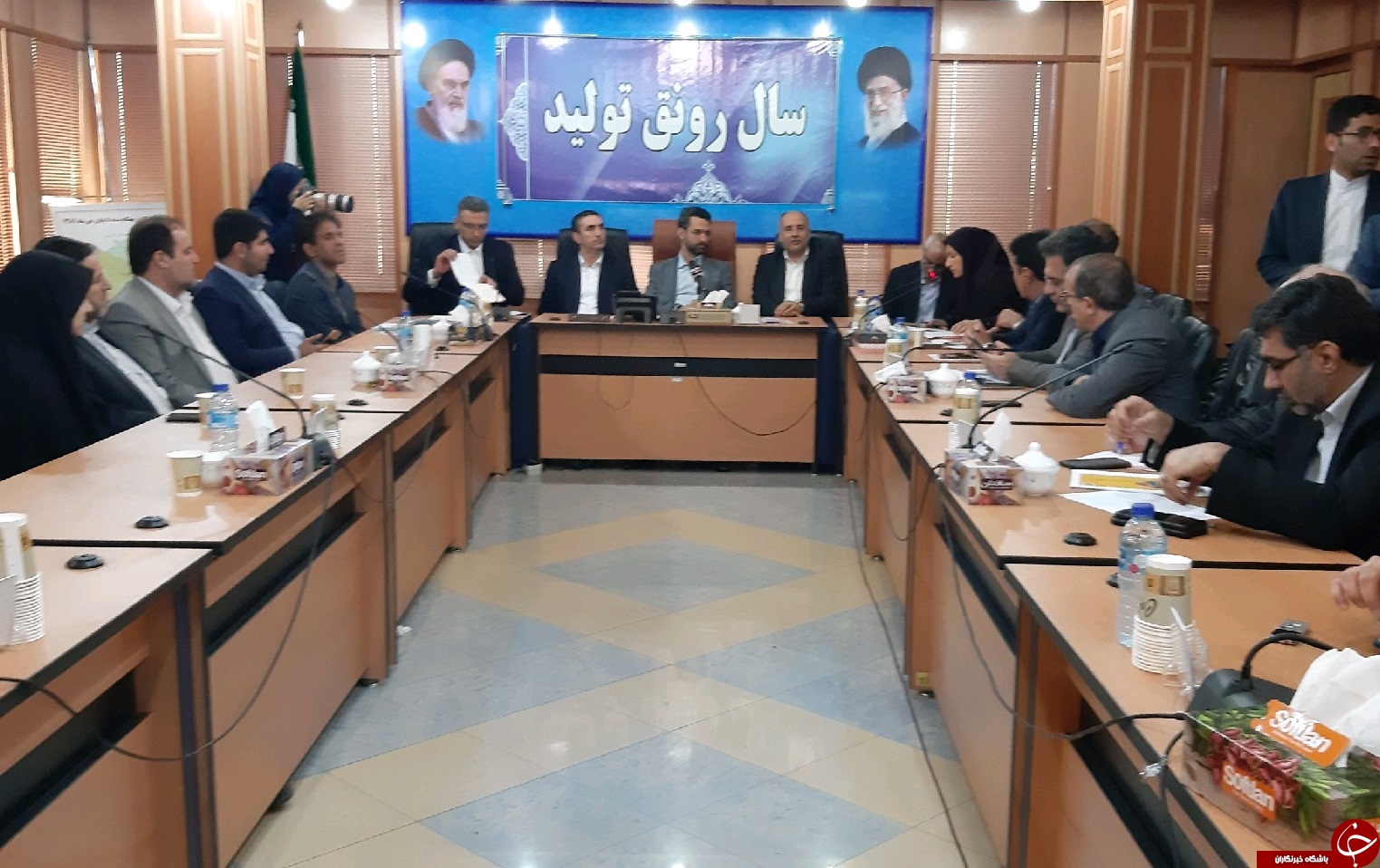جلسه شورای هماهنگی ICT استان مرکزی با حضور وزیر ارتباطات