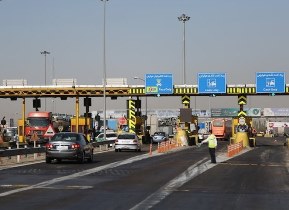 معاف شدن رانندگان رودباری از پرداخت عوارض برای تردد در آزاد راه رشت- قزوین