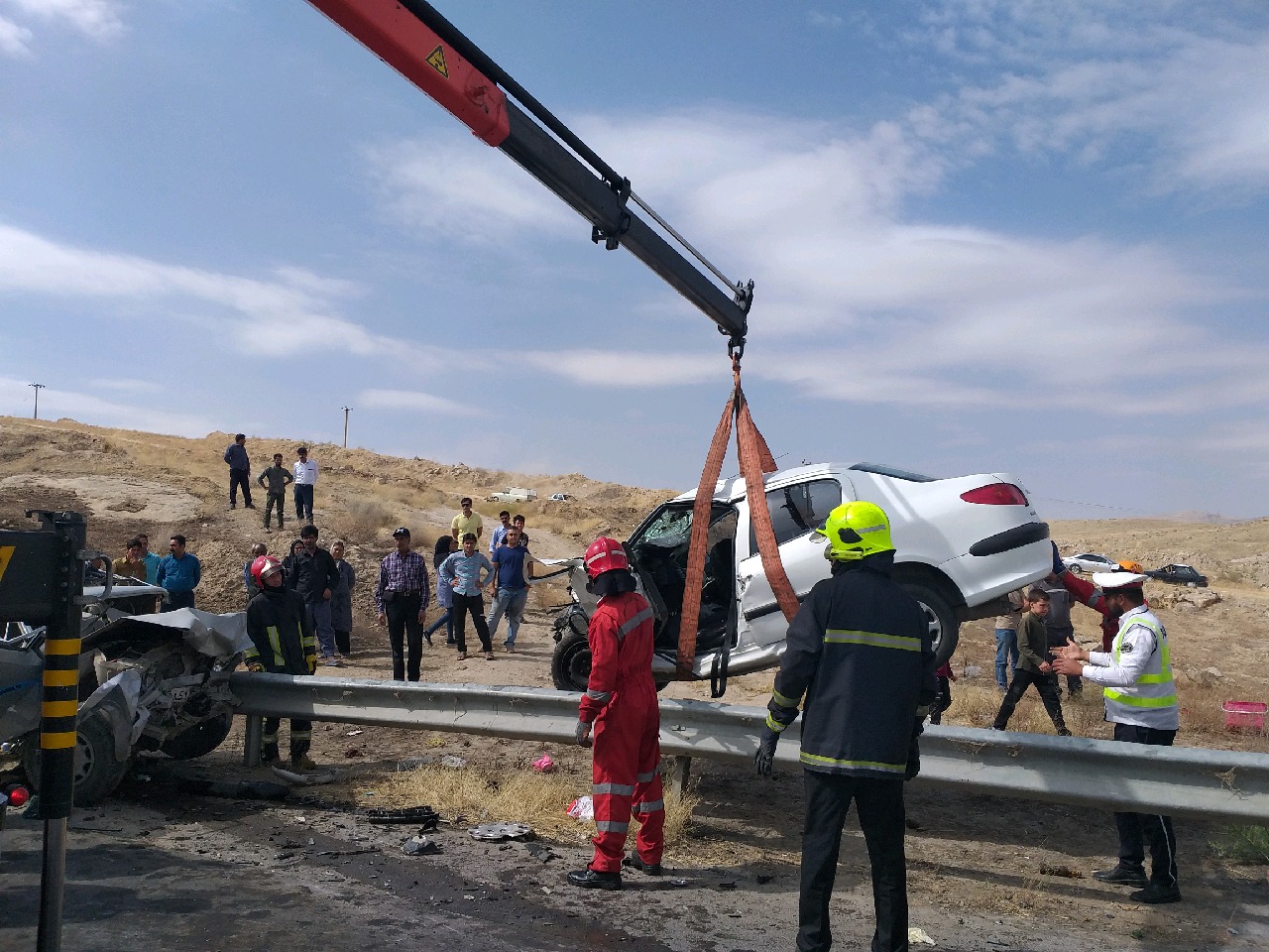 یک کشته در حادثه خواف تایباد/ ۲ حادثه رانندگی در یک روز و۱۱ مصدوم