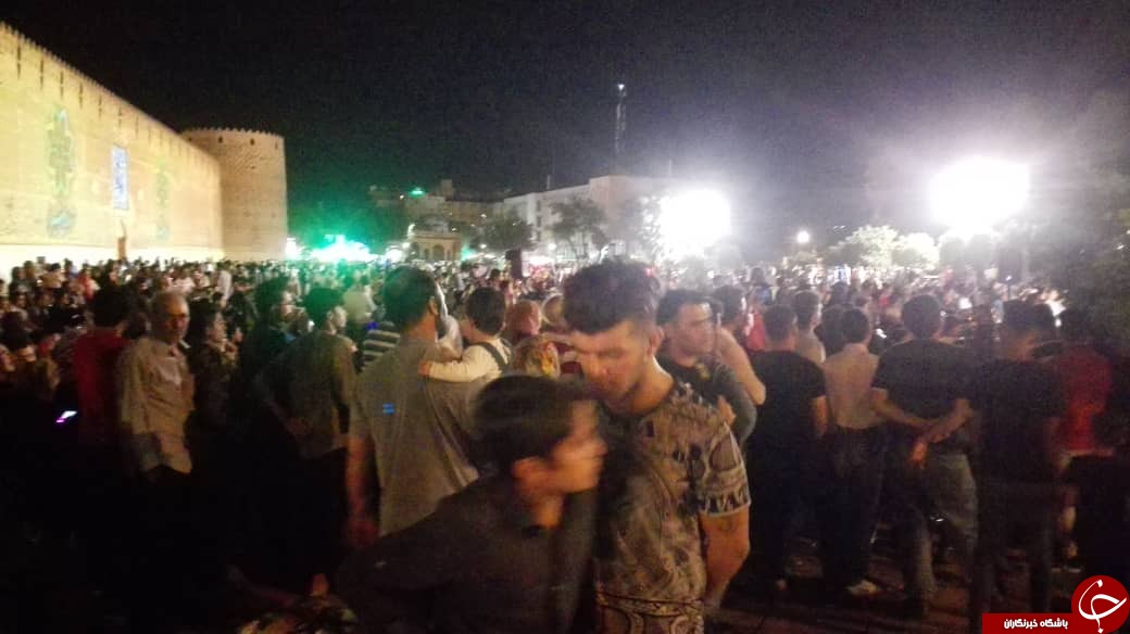 محوطه بیرونی قلعه سترگ کریم خان میزبان افتتاحیه نخستین جشنواره تیاتر ملی شهروند کودک شد