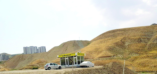 بنگاه&zwnj;های کانکسی مسکن در بیابان! &rlm;