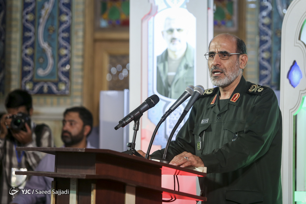 بسیج با بیش از ۱۲ هزار گروه جهادی آماده عمل به فرامین رهبر انقلاب است بسیج با استعداد بیش از ۱۲ هزار گروه جهادی آماده عمل به فرامین رهبر انقلاب است