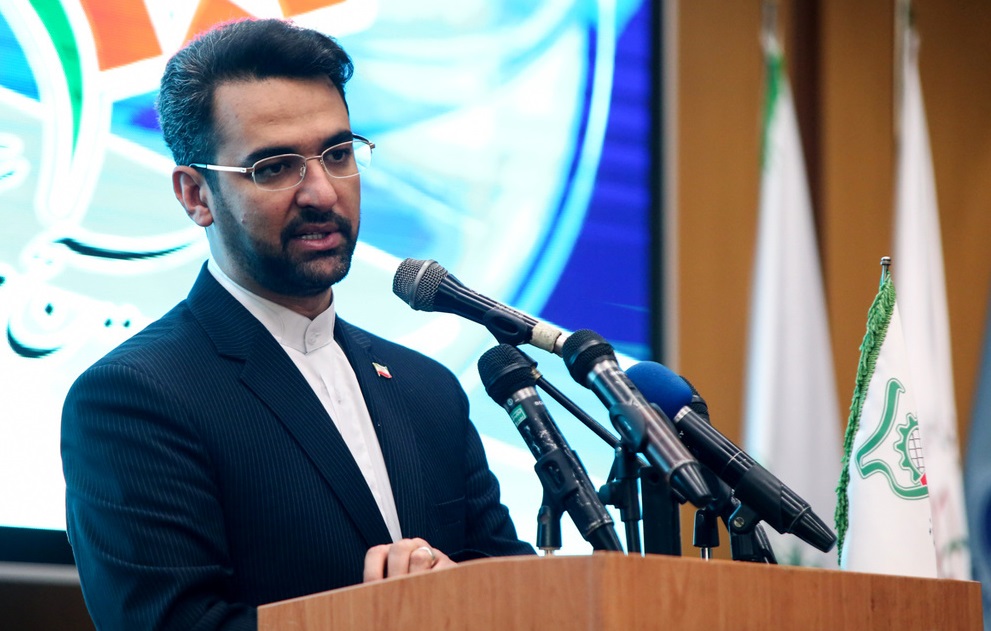 کاهش 30 درصدی درآمد شرکت های خدمات ارزش افزوده با *800# +عکس