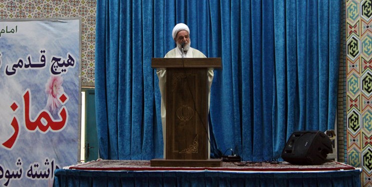 تأکید امام‌جمعه بجنورد بر حضور همه اقشار مردم در کار‌های جهادی