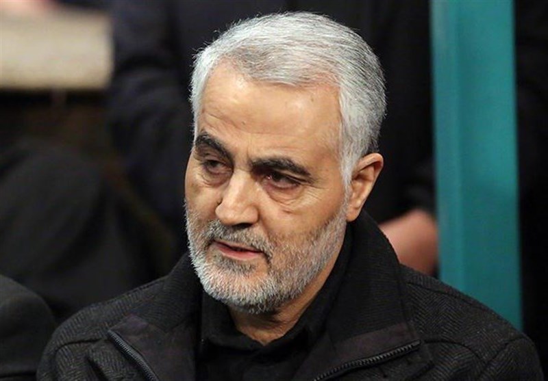 تصویری جدید از سردار سلیمانی در کنار نوجوانان و تاکید بر نکته&zwnj;ای اخلاقی