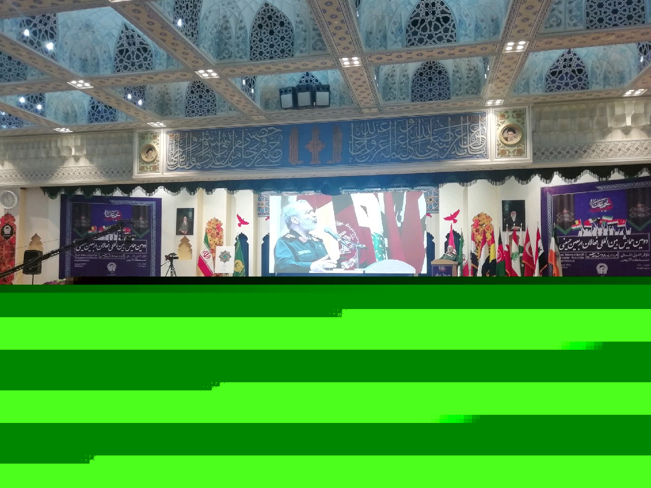 دشمنان می دانند، تعرض به انقلاب شدنی نیست