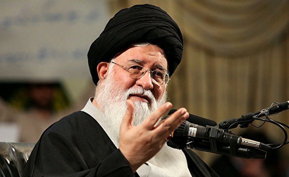 نماد&zwnj;های ایثار و شهادت و حافظان اصلی انقلاب