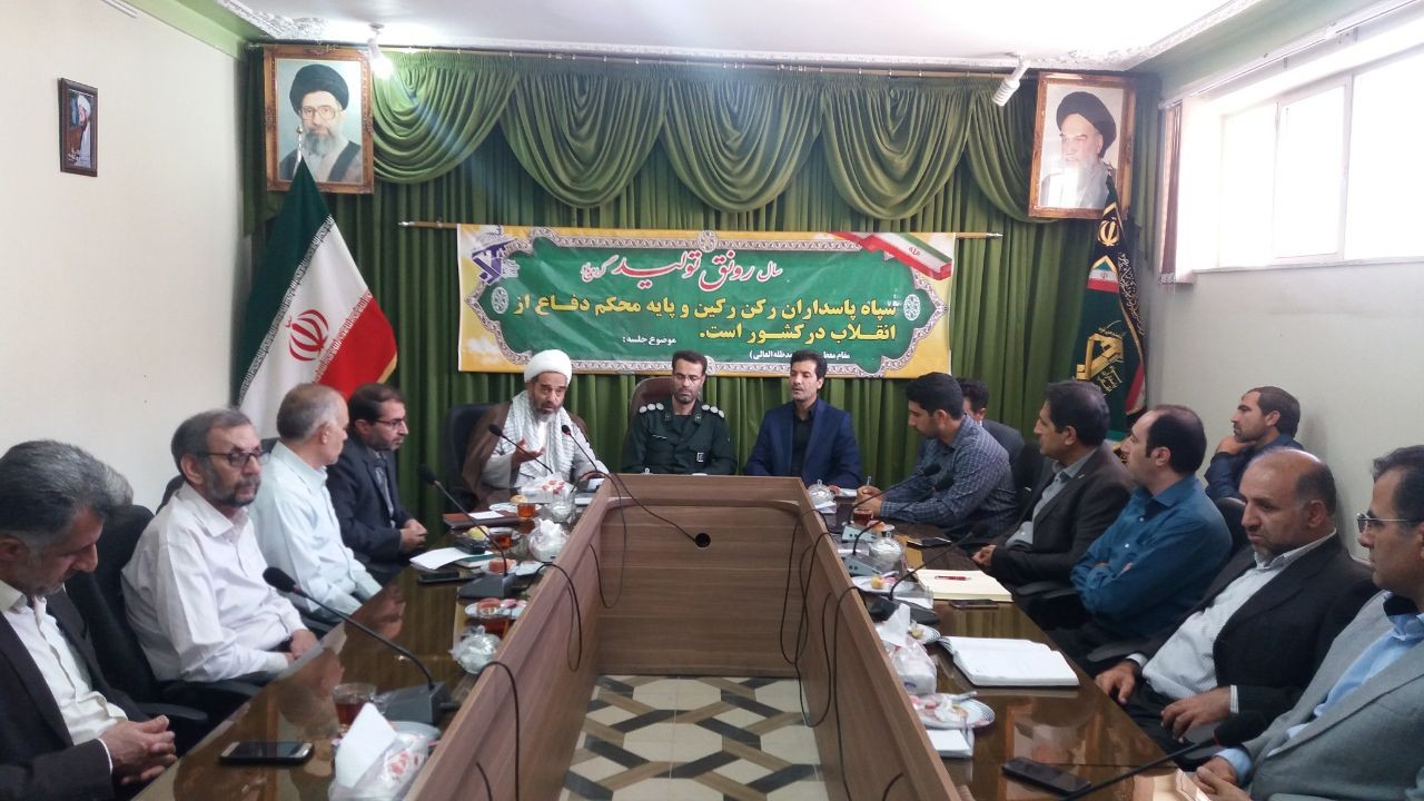 ۱۰۰ گروه جهادی در نهاوندمشغول خدمات رسانی به مردم هستند