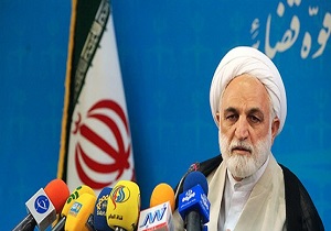 دستگاه قضا با مفسدان برخورد قاطع و بدون تبعیض دارد/ تاکید بر تسریع در انجام کار مردم