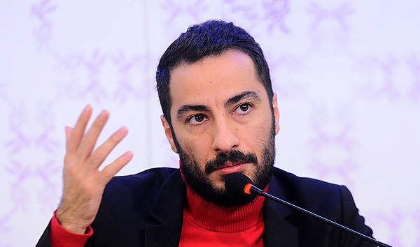 عذرخواهی نوید محمدزاده از سازندگان «در جستجوی فریده»