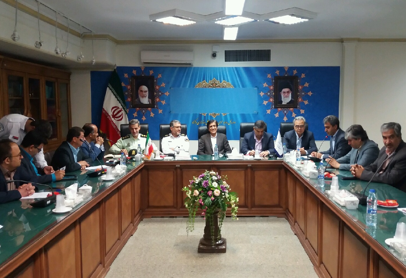 جلسه شورای راهبری ترافیک استان مرکزی با حضور رئیس پلیس راه کشور