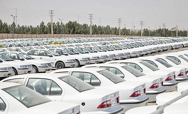 بازار خودرو در انتظار کاهش قیمت/ شرط آرامش بازار تداوم عرضه است