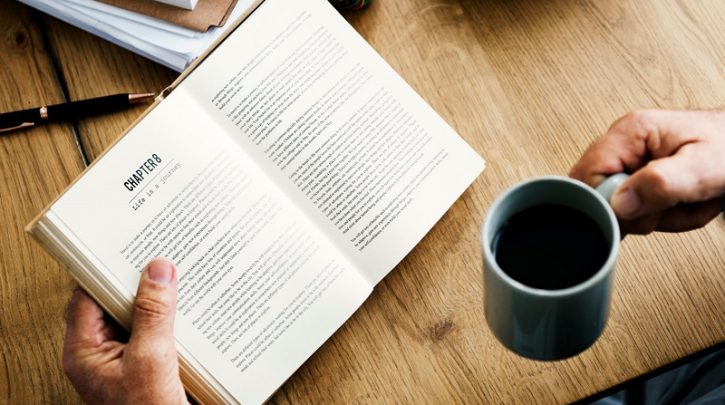 دلم به حال خوانندگان این کتاب ها می&zwnj;سوزد/ به جلسات نقد کتاب های ترجمه نیاز داریم