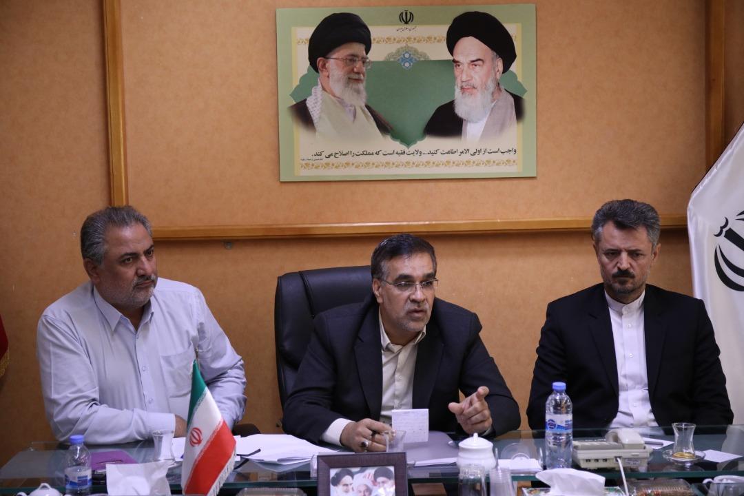 ضرورت بهره گیری از نخبگان ایثارگر جهت تحقق اهداف مثلث توسعه در استان