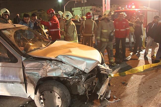 ۹مصدوم درپی حادثه رانندگی در جاده فریمان ۹مصدوم درپی حادثه رانندگی در جاده فریمان