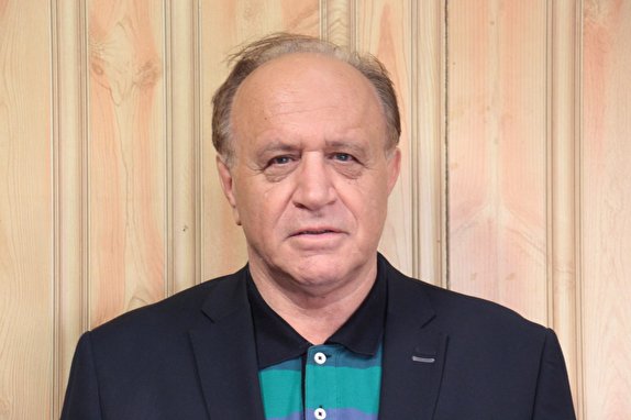 آتشی: موقعیت خوبی برای آماده سازی پیش روی تیم ملی است/ نباید در جام جهانی بی هدف باشیم/ تیم ب باید به تیم الف نزدیک باشد