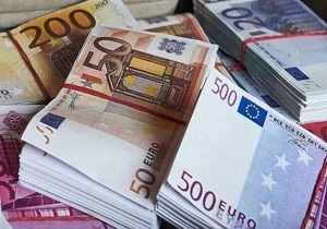 نرخ ۴۷ ارز بین بانکی در ۳۰ مرداد ۹۸ / قیمت ۱۳ ارز دولتی افزایش یافت + جدول