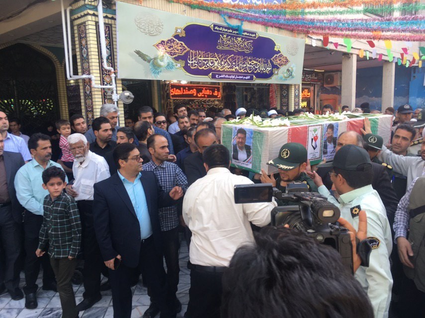 مراسم تشییع پیکر جانباز ٨ سال دفاع مقدس