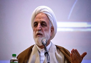 توقع مردم از قوه قضائیه ایستادگی مقابل فساد‌ها و کجی‌ها است/ در شرایطی هستیم که تشخیص حق و باطل آسان‌ نیست