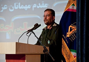 امیدواریم در مقابل فرهنگ و ترویج سبک زندگی غربی مقابله کنیم