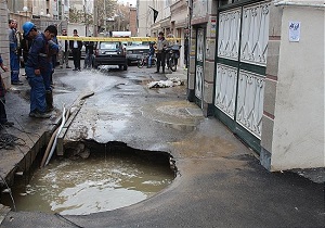 ترکیدگی چندین باره خط ۶۰۰ میلی متری انتقال آب شرب ارومیه
