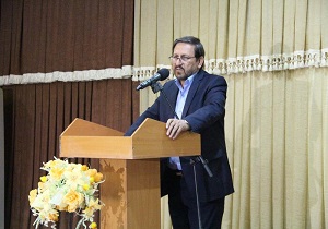 خبرنگاران باید به‌صورت مستمر نهاد قدرت را نقد کنند