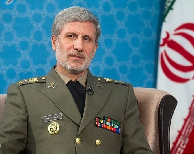 گزینه ایران صلح و دوستی در منطقه و جهان است/ صنعت دفاعی برای تحقق راهبرد بازدارندگی فعال است