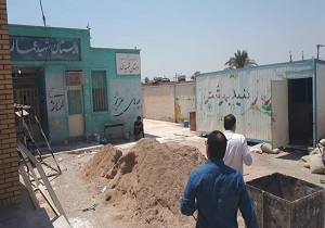نماینده موسسه خیریه راه ایمان از مدارس سیل زده بازدید کرد