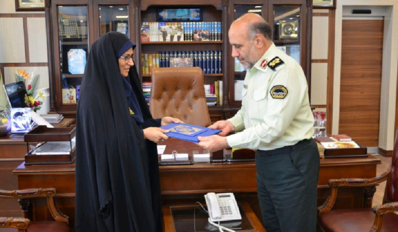 قدردانی سردار رحیمی از عملکرد بهنگام بانوی پلیس در ماجرای مترو دروازه دولت