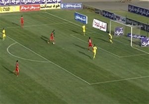 گل چهارم پرسپولیس به نیروی زمینی + فیلم