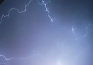 جان باختن پسر بچه فسایی بر اثر صاعقه