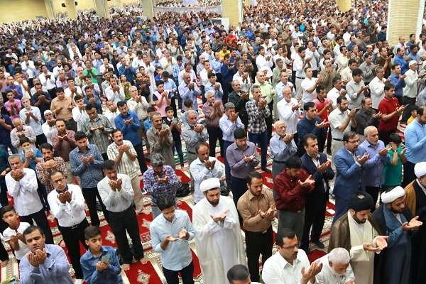 نماز جمعه نقش موثری در بیان خواسته‌های مردم به مسئولان دارد