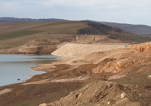 از رانش زمین تا دغدغه در زمینه نگهداری تغذیه دام ها و محصولات کشاورزی  و مسکن در روستای حسین آباد کالپوش