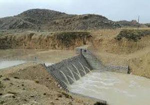 بررسی خسارت سیل در مناطق دارای سازه سرشاخه‌گیر مازندران