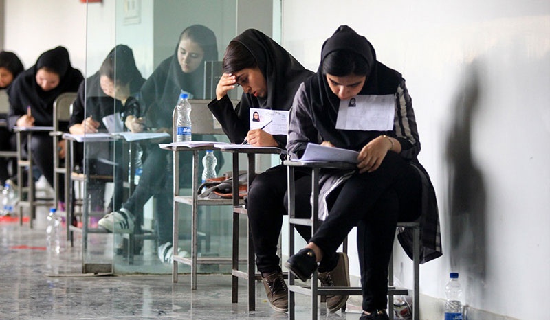 افیای کنکور به دنبال افزایش ظرفیت پزشکی در بهارستان/ مسئولانی که سودای پزشک شدن فرزندشان را دارند
