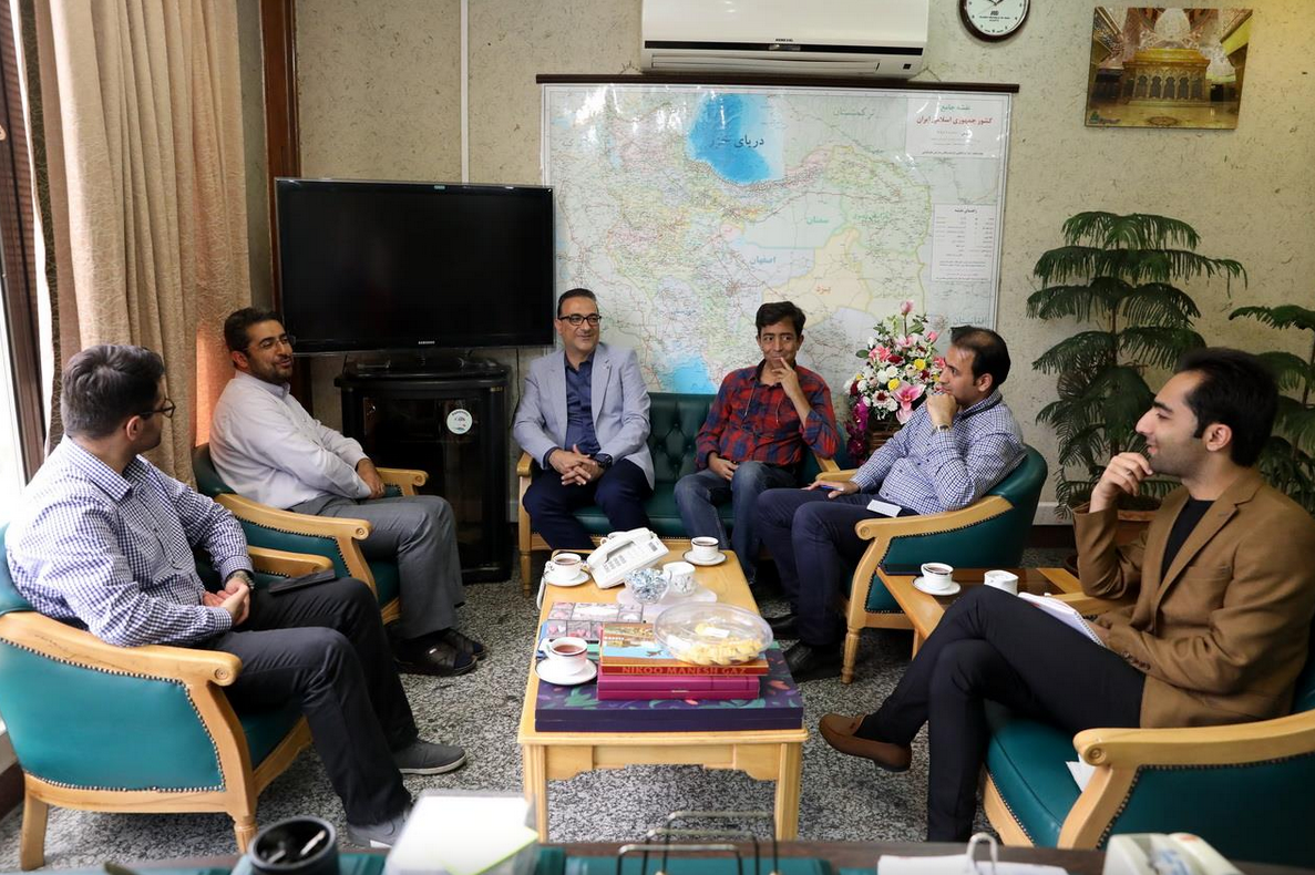 بازدید رئیس مرکز روابط عمومی و اطلاع&zwnj;رسانی وزارت ارتباطات از باشگاه خبرنگاران جوان